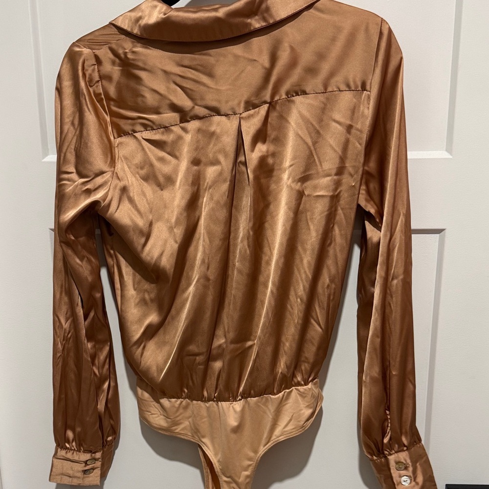 Fashion Nova Bronze Long Sleeve Bodysuit - Picture 4 of 7